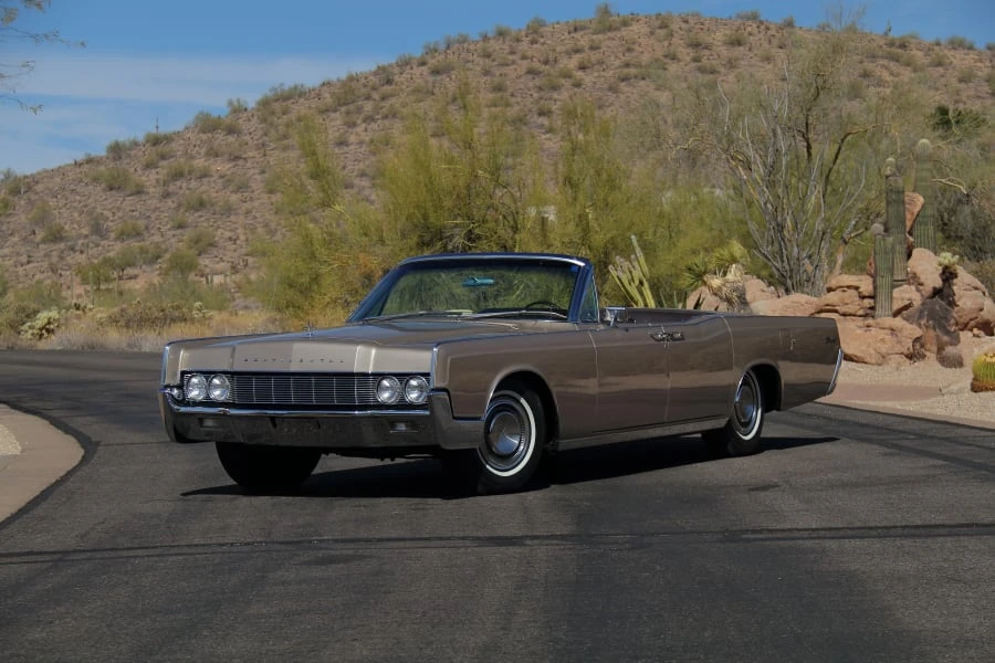 1967 Lincoln Continental 4th Gen - Image 9 of 30