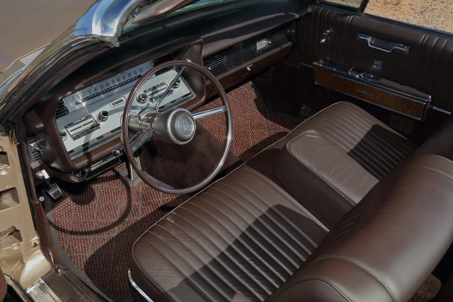 1967 Lincoln Continental 4th Gen - Image 25 of 30