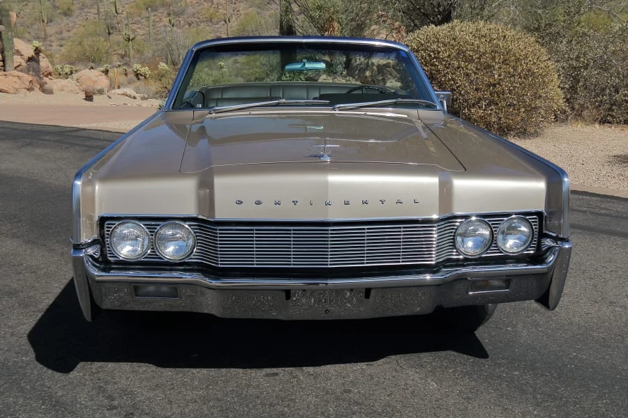 1967 Lincoln Continental 4th Gen - Image 7 of 30