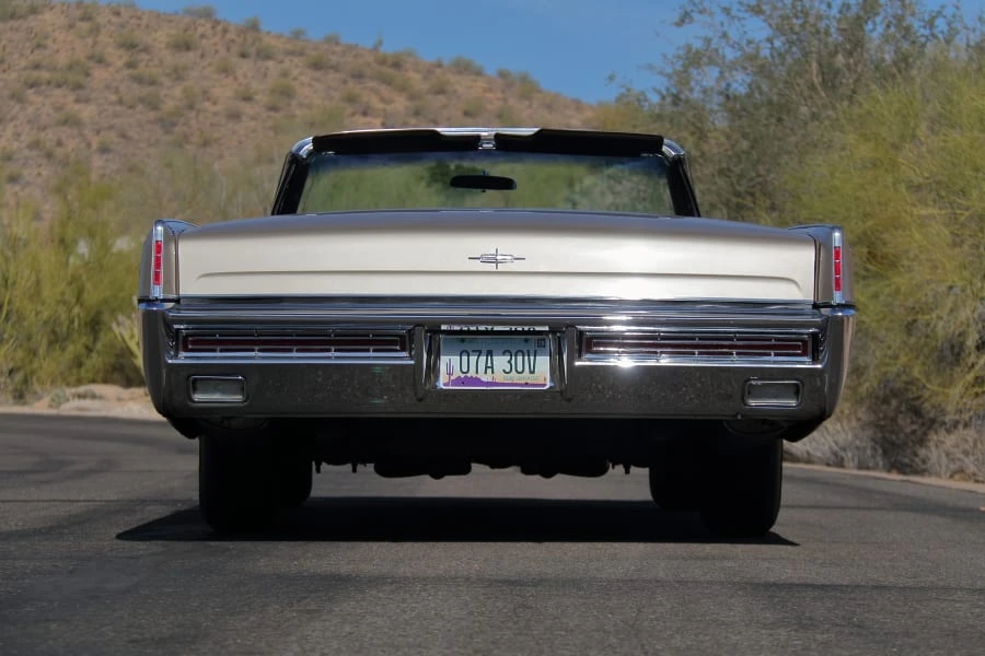 1967 Lincoln Continental 4th Gen - Image 5 of 30