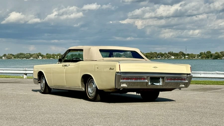 1967 Lincoln Continental 4th Gen - Image 8 of 22
