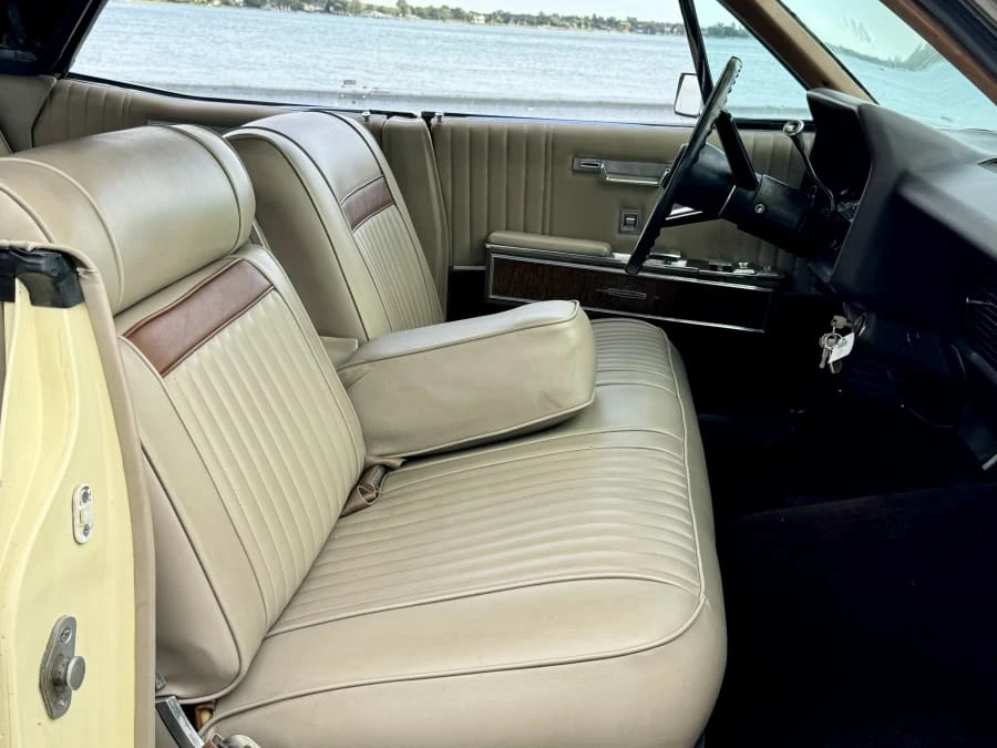 1967 Lincoln Continental 4th Gen - Image 17 of 22