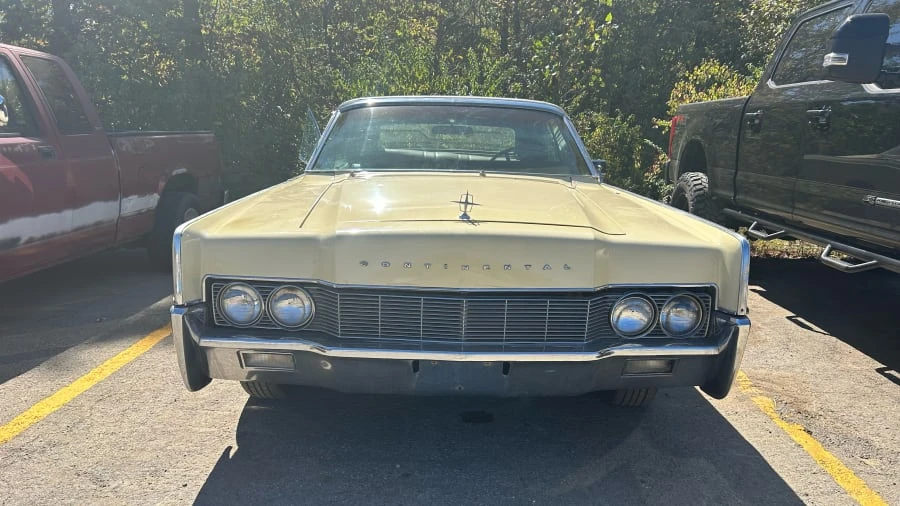 1967 Lincoln Continental 4th Gen - Image 5 of 5