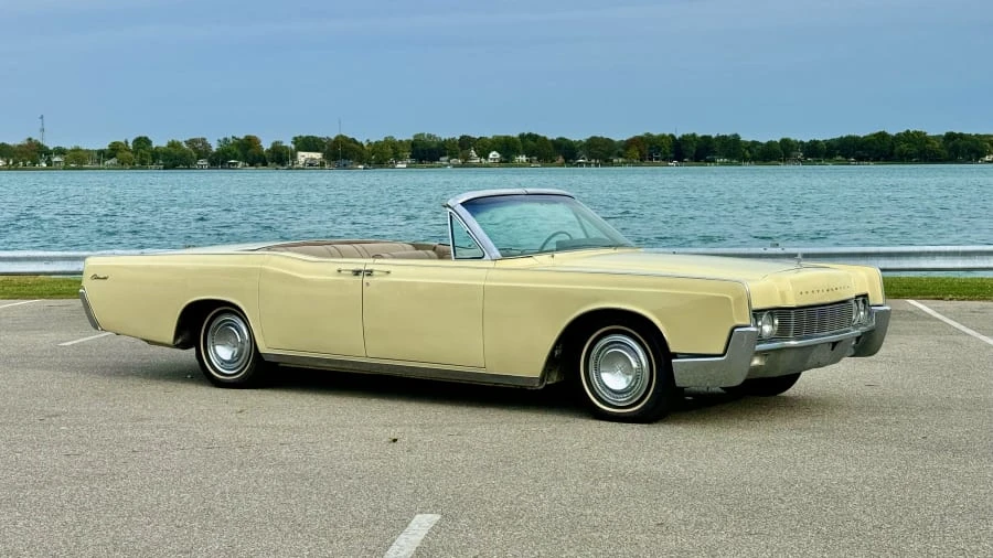 1967 Lincoln Continental 4th Gen - Image 4 of 22