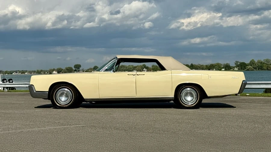 1967 Lincoln Continental 4th Gen - Image 2 of 22