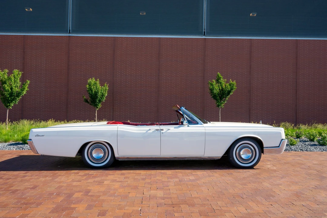 1967 Lincoln Continental 4th Gen - Image 6 of 31