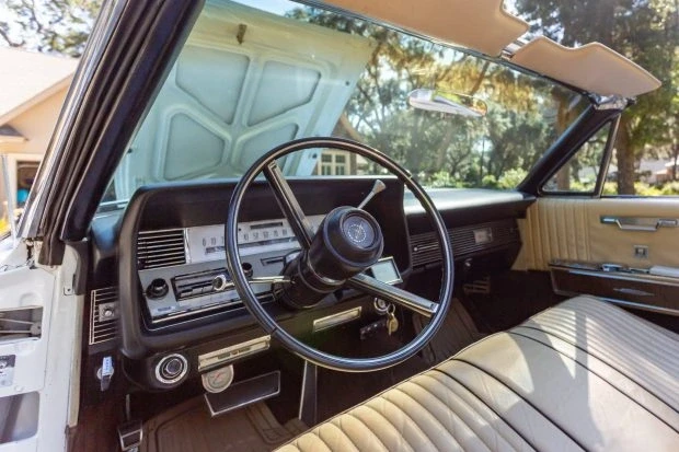1967 Lincoln Continental 4th Gen - Image 5 of 9