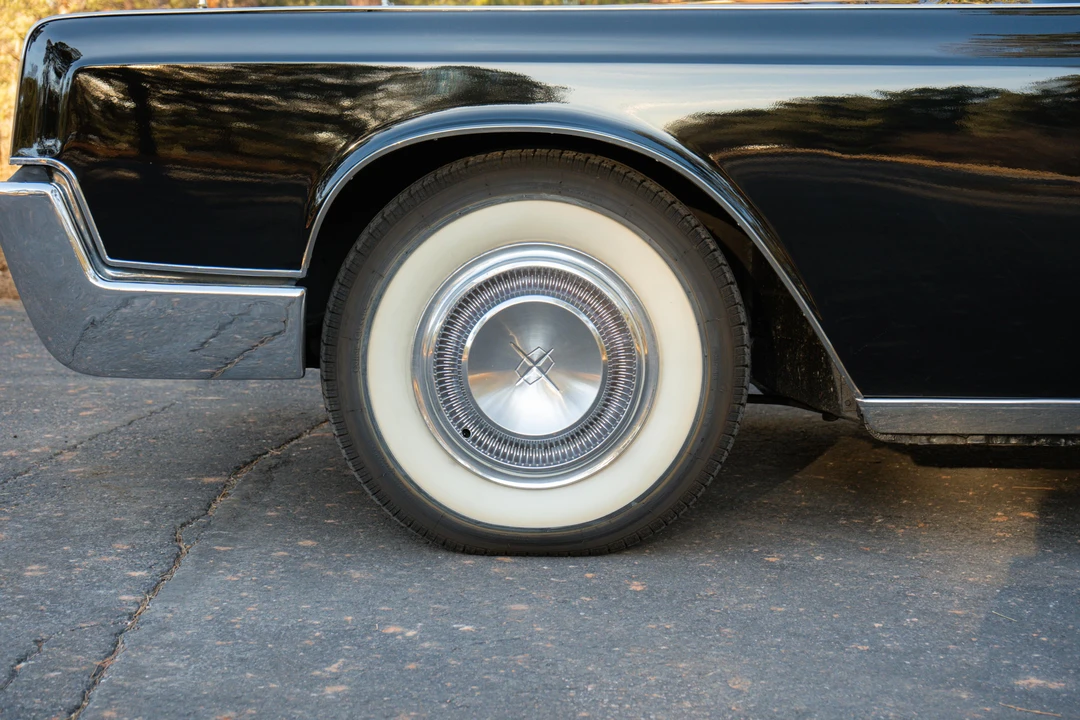 1967 Lincoln Continental 4th Gen - Image 30 of 31
