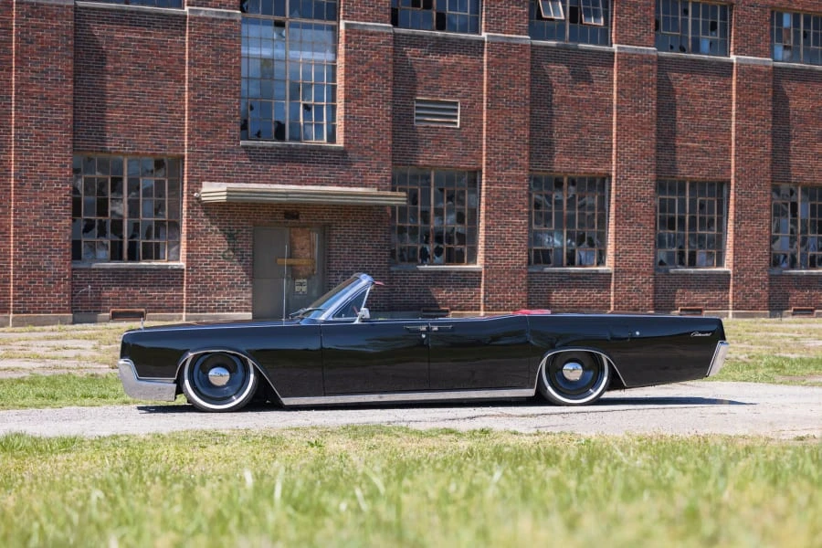 1967 Lincoln Continental 4th Gen - Image 2 of 31