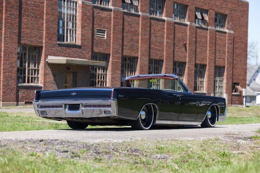 1967 Lincoln Continental 4th Gen - Image 17 of 31