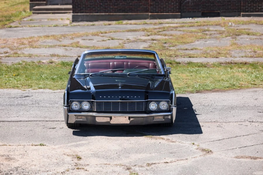 1967 Lincoln Continental 4th Gen - Image 25 of 31