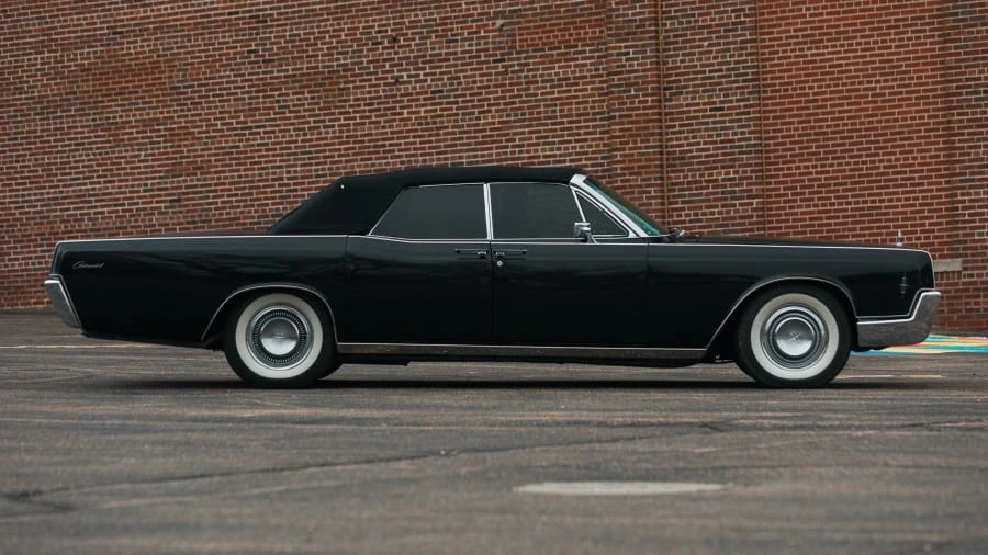 1967 Lincoln Continental 4th Gen - Image 2 of 28