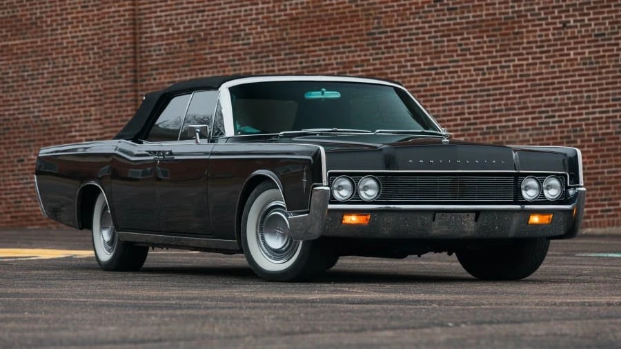 1967 Lincoln Continental 4th Gen - Image 8 of 28