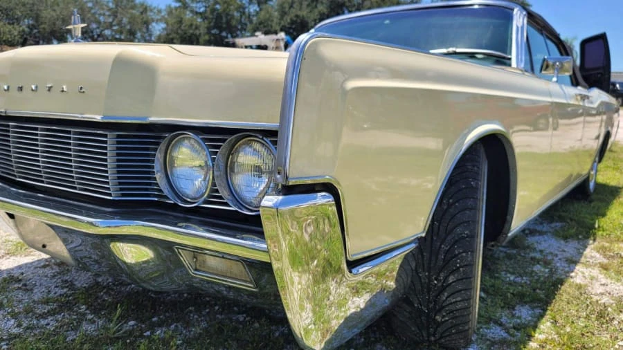 1967 Lincoln Continental 4th Gen - Image 14 of 31