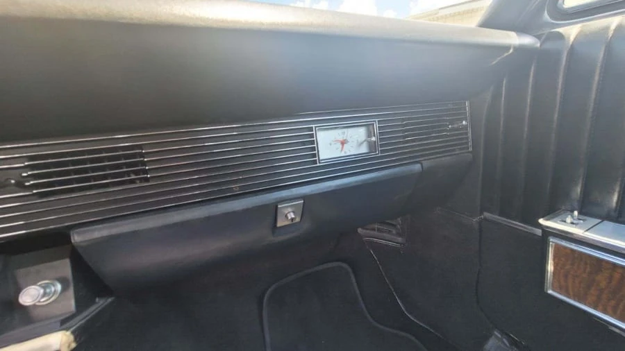 1967 Lincoln Continental 4th Gen - Image 27 of 31