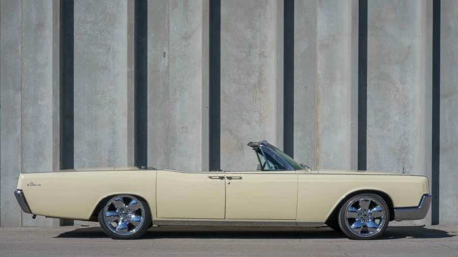 1967 Lincoln Continental 4th Gen - Image 2 of 22