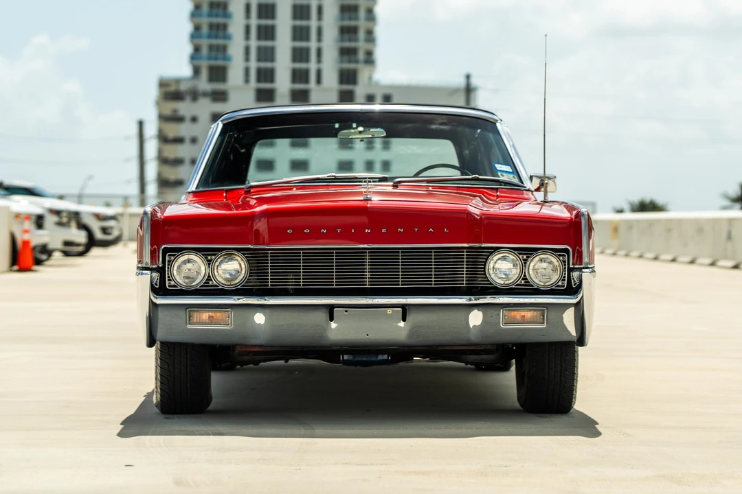 1967 Lincoln Continental 4th Gen - Image 14 of 31