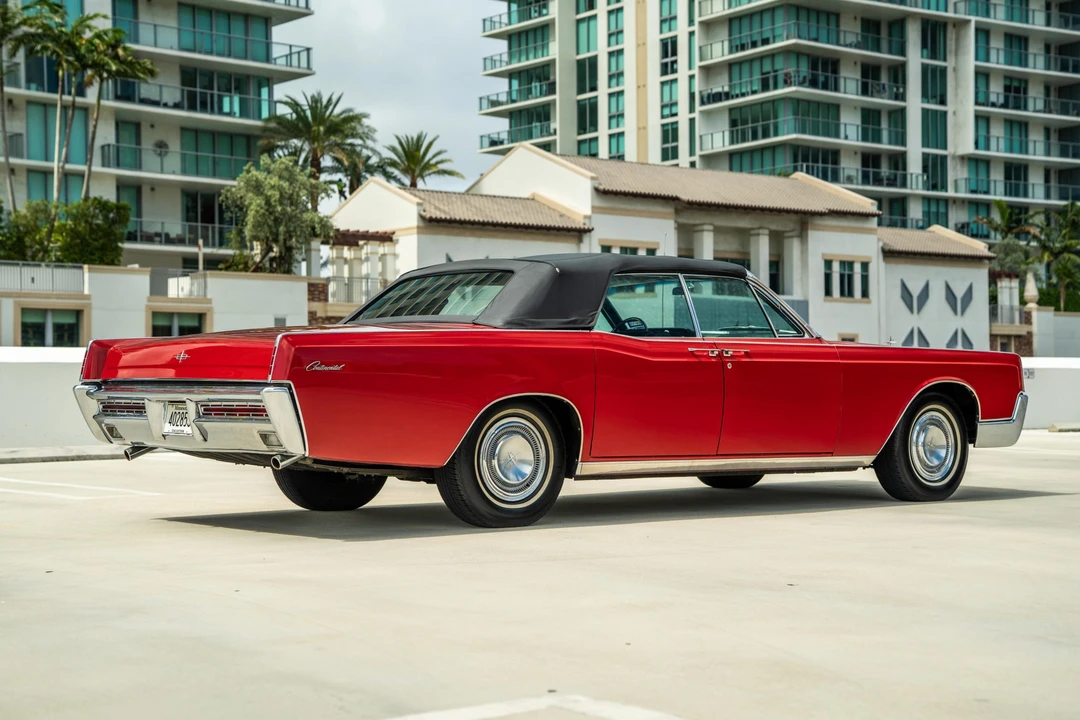 1967 Lincoln Continental 4th Gen - Image 24 of 31
