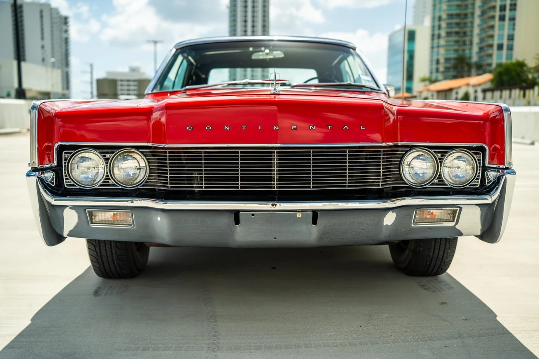1967 Lincoln Continental 4th Gen - Image 12 of 31