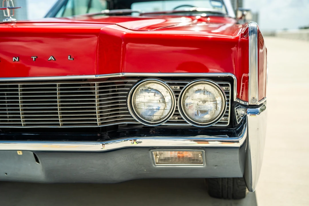 1967 Lincoln Continental 4th Gen - Image 30 of 31