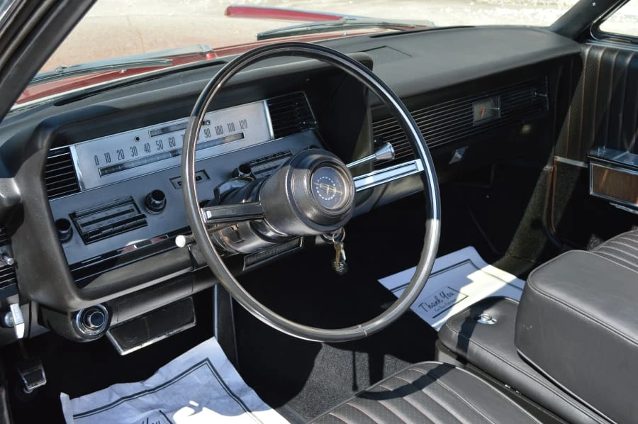 1967 Lincoln Continental 4th Gen - Image 4 of 8