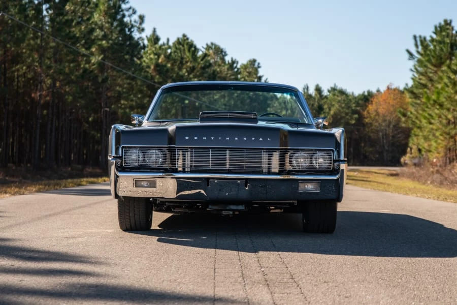 1967 Lincoln Continental 4th Gen - Image 4 of 31
