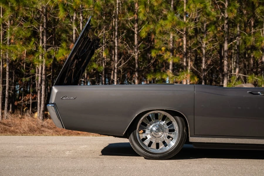 1967 Lincoln Continental 4th Gen - Image 14 of 31