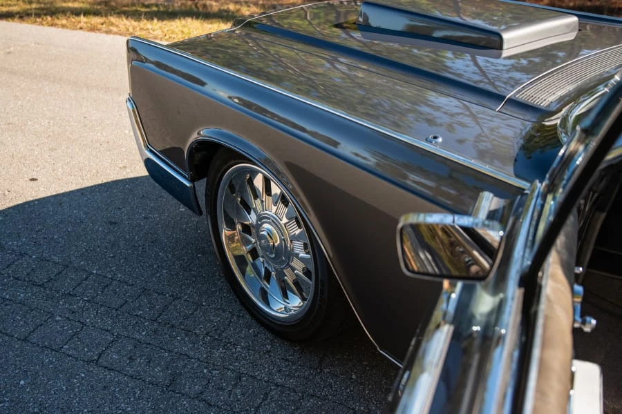 1967 Lincoln Continental 4th Gen - Image 16 of 31