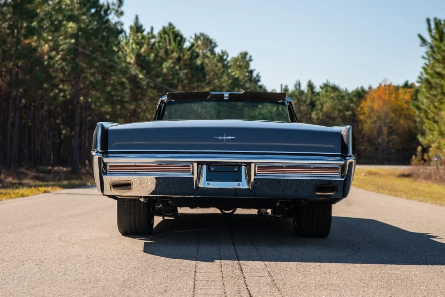 1967 Lincoln Continental 4th Gen - Image 5 of 31