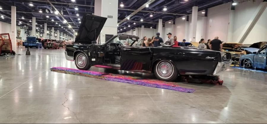 1967 Lincoln Continental 4th Gen - Image 6 of 17