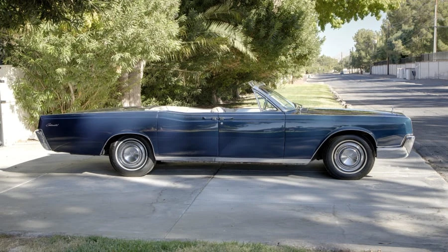 1967 Lincoln Continental 4th Gen - Image 2 of 21