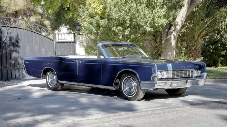 1967 Lincoln Continental 4th Gen - Image 12 of 21
