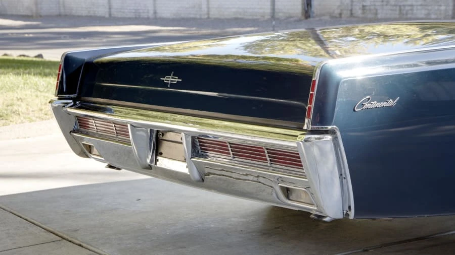 1967 Lincoln Continental 4th Gen - Image 14 of 21