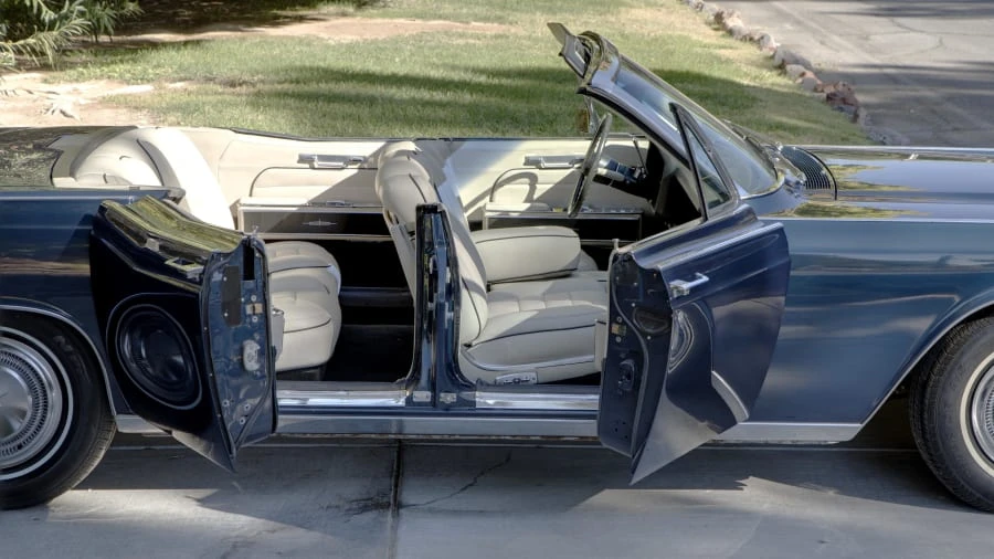 1967 Lincoln Continental 4th Gen - Image 17 of 21