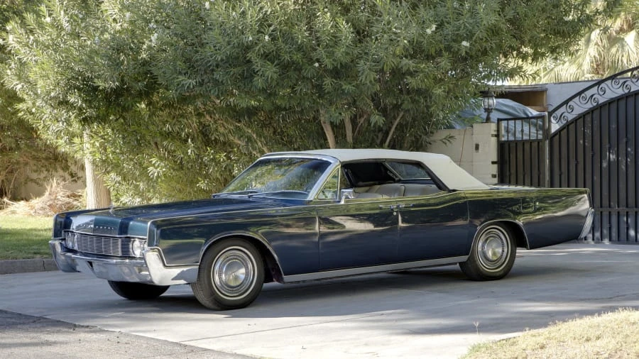 1967 Lincoln Continental 4th Gen - Image 20 of 21