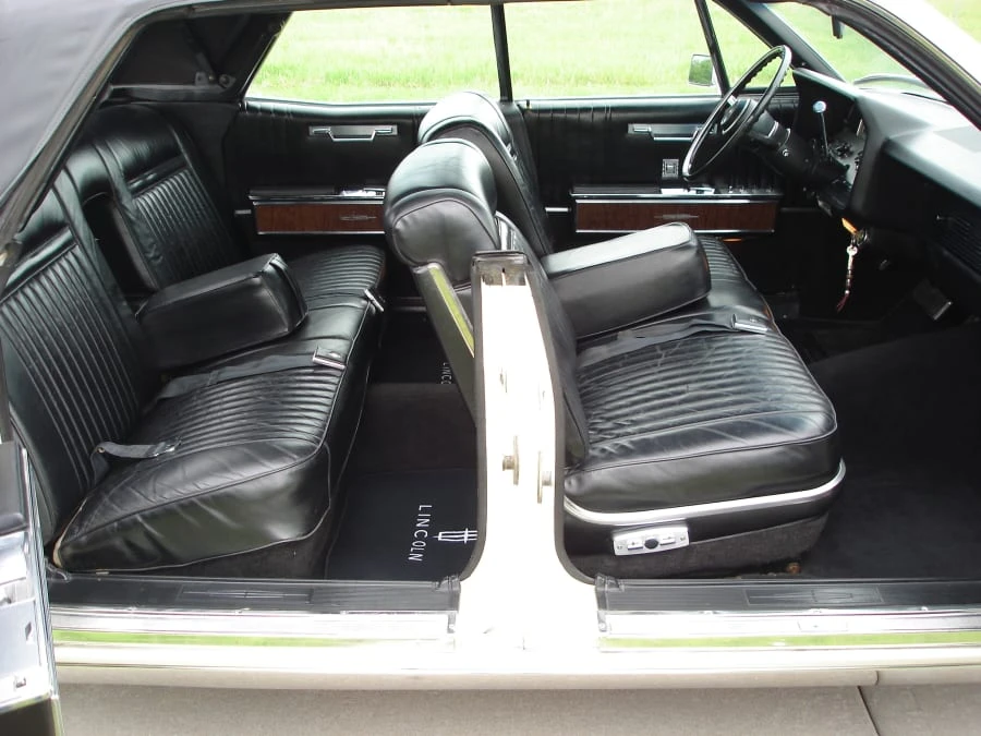 1967 Lincoln Continental 4th Gen - Image 6 of 8