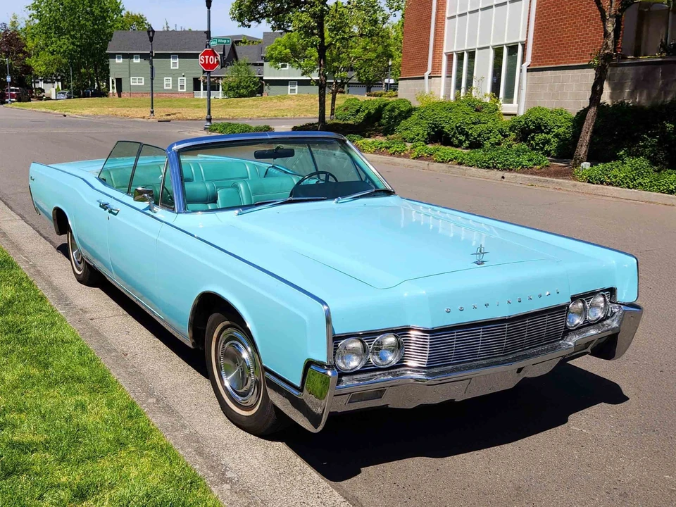 1967 Lincoln Continental 4th Gen - Image 5 of 31