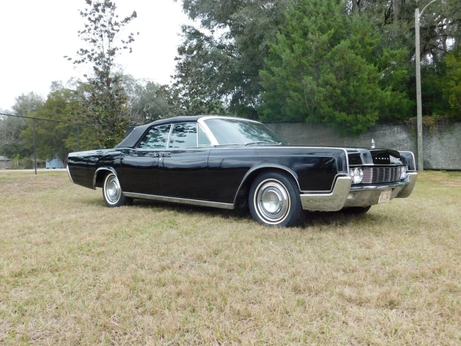 1967 Lincoln Continental 4th Gen - Image 3 of 8