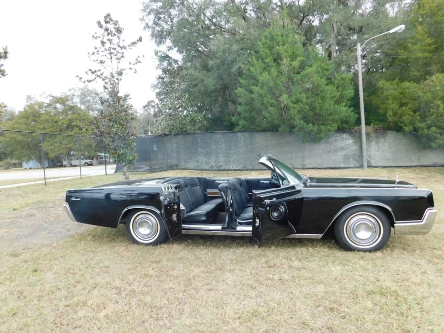1967 Lincoln Continental 4th Gen - Image 6 of 8