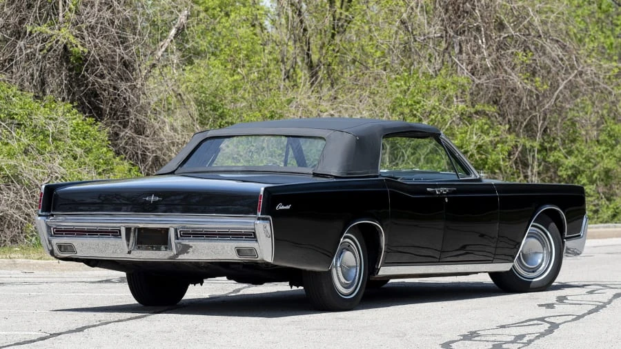 1967 Lincoln Continental 4th Gen - Image 8 of 19