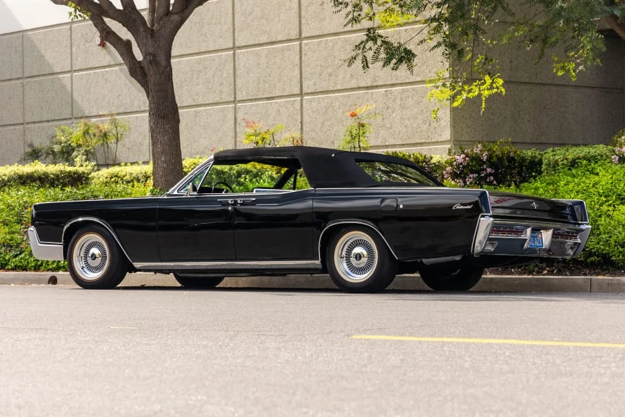 1967 Lincoln Continental 4th Gen - Image 13 of 22