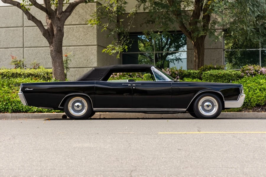 1967 Lincoln Continental 4th Gen - Image 11 of 22