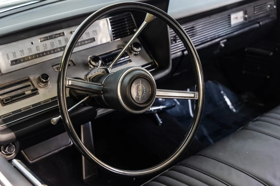 1967 Lincoln Continental 4th Gen - Image 16 of 22