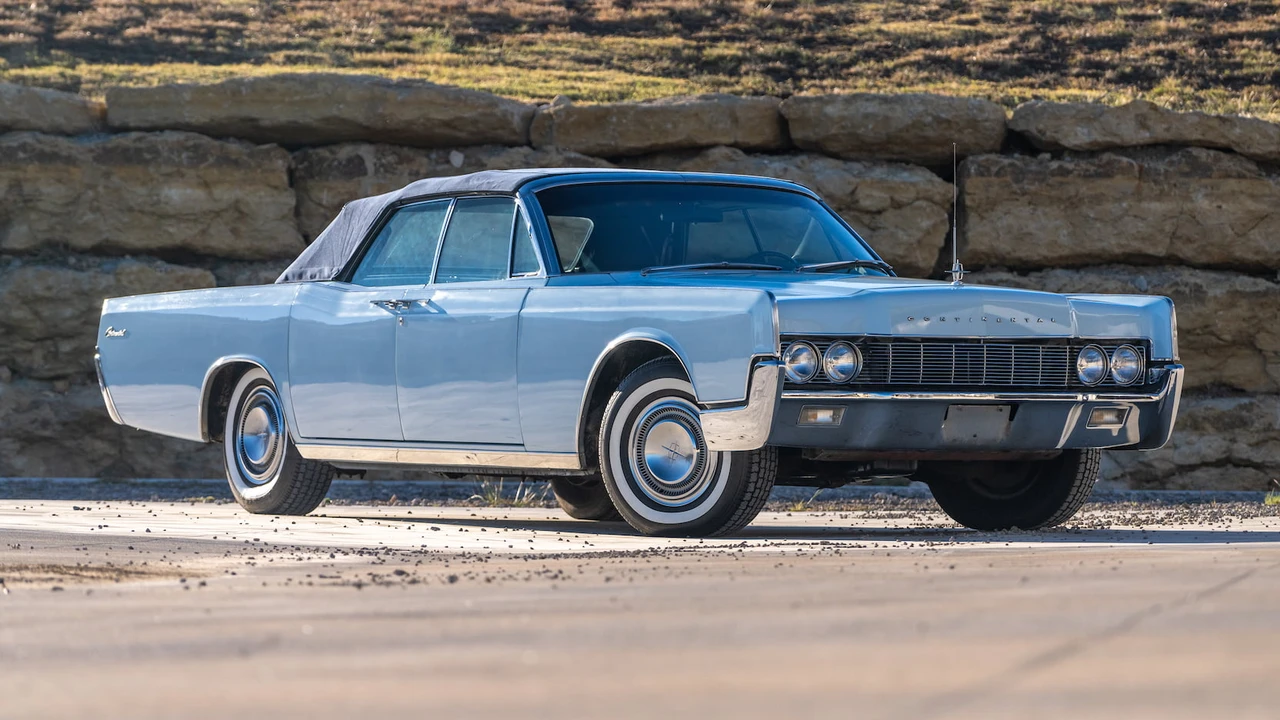 1967 Lincoln Continental 4th Gen - Image 8 of 19