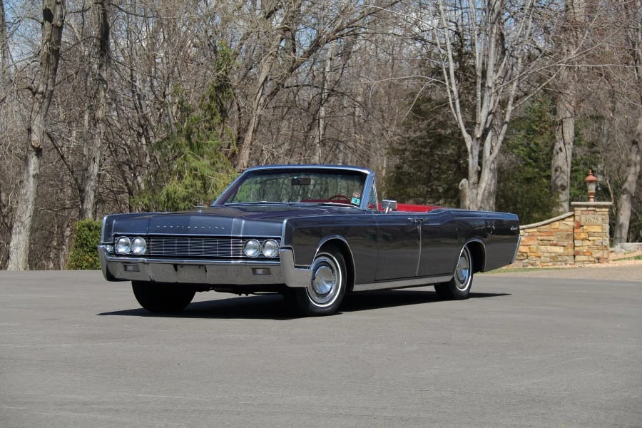 1967 Lincoln Continental 4th Gen - Image 14 of 30