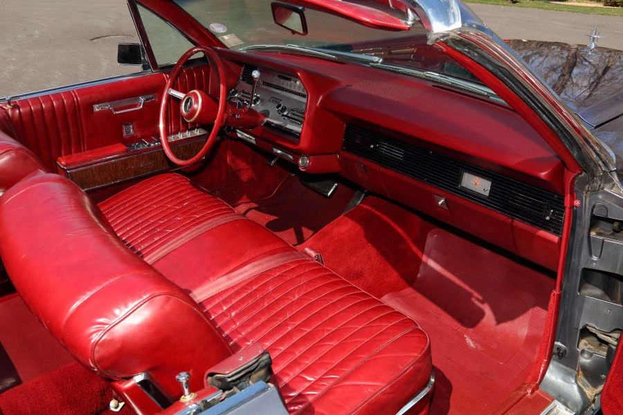1967 Lincoln Continental 4th Gen - Image 18 of 30