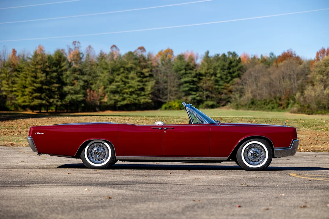 1967 Lincoln Continental 4th Gen - Image 7 of 31