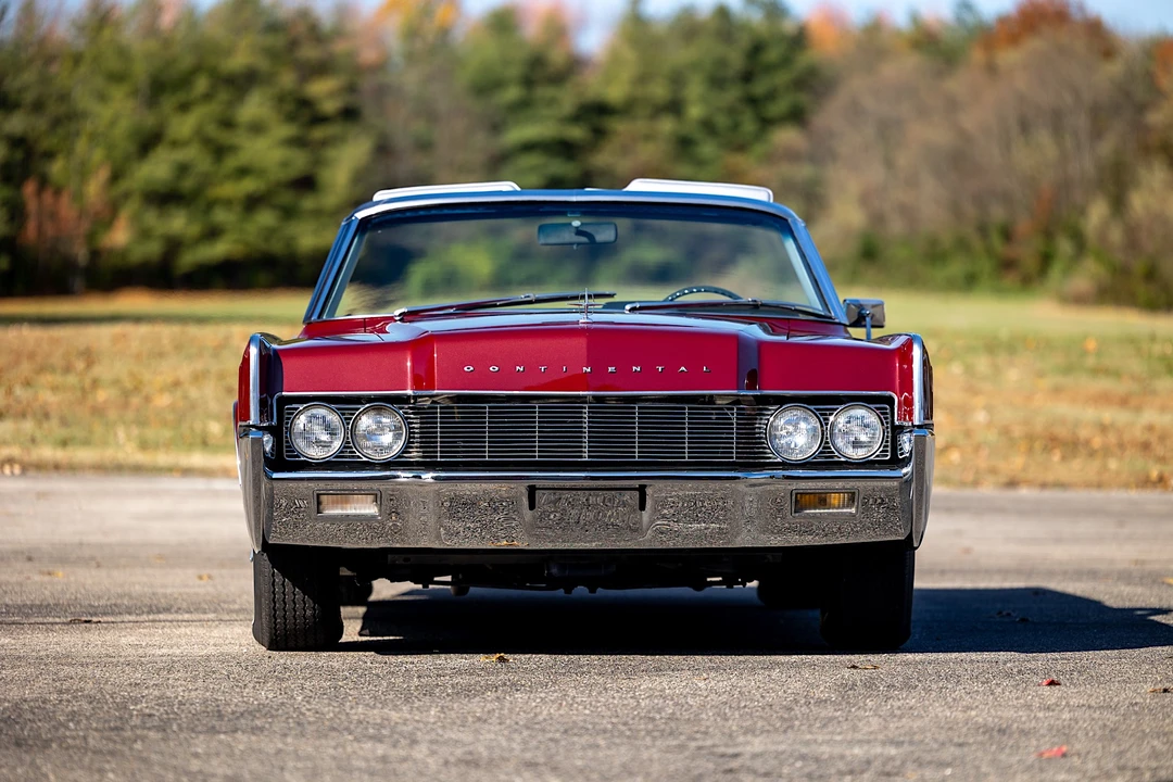 1967 Lincoln Continental 4th Gen - Image 9 of 31