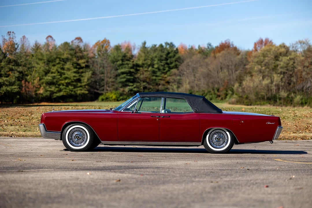 1967 Lincoln Continental 4th Gen - Image 13 of 31