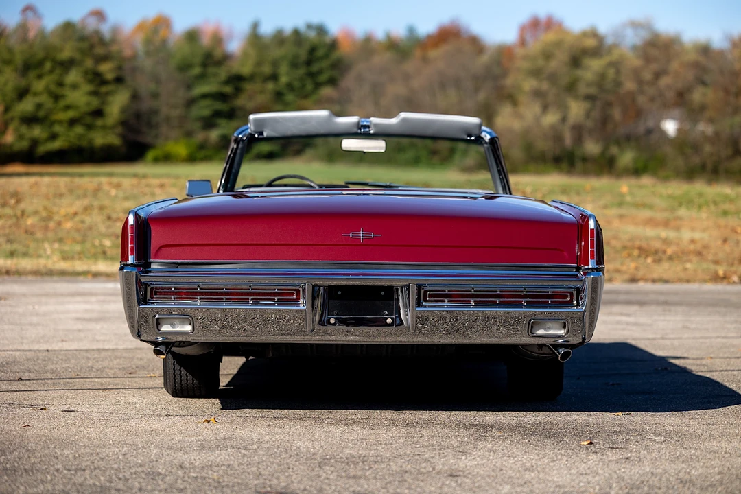 1967 Lincoln Continental 4th Gen - Image 5 of 31